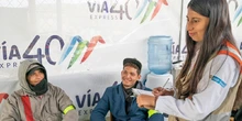 En Plan Navidad ANI fortalece espacio de ayuda humanitaria para caminantes que transitan por la vía Bogotá-Girardot