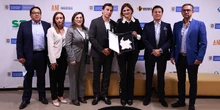 Fedetranscarga entrega reconocimiento a la Ministra de Transporte por su gestión