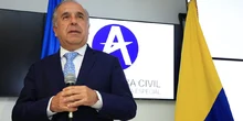 Ministro de Transporte anuncia trabajo conjunto con la industria para que incrementos en el precio de los tiquetes aéreos no supere el 14%