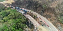 4 Gobierno firma contrato de concesión de Puerto Antioquia, y anuncia cierre financiero del proyecto Mar 1