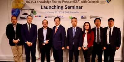 Junto al Gobierno coreano, afianzamos la hoja de ruta para mejorar la competitividad en la industria colombiana de vehículos ecológicos