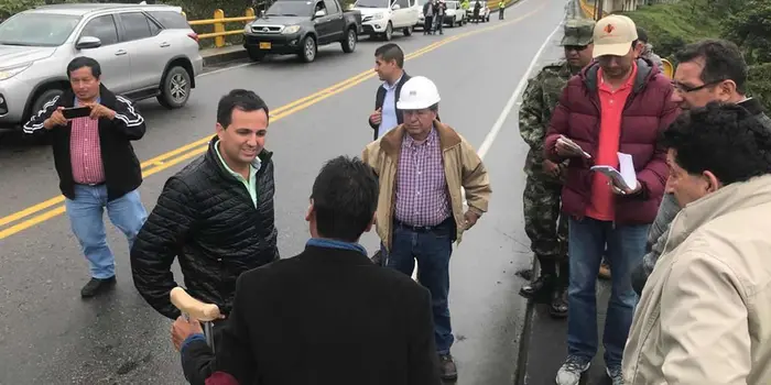 Director de INVÍAS inspeccionó vía alterna al llano entre Sogamoso y Aguazul