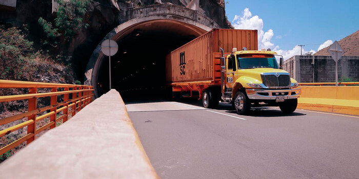 El Gobierno del Cambio amplió por 18 meses el plazo para que transportadores de carga normalicen o aclaren la matrícula de sus vehículos
