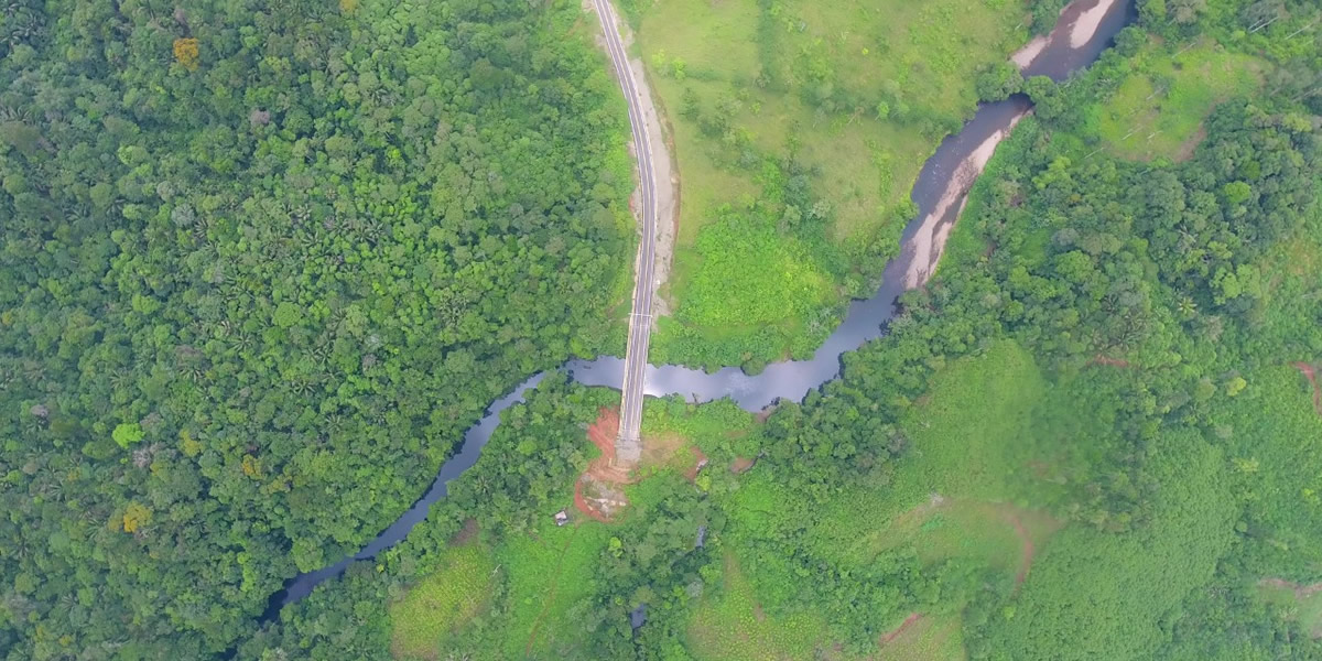 Sólo faltan 200 metros para terminar la Vía La Espriella – Río Mataje, en la frontera con el Ecuador